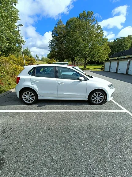 Volkswagen Polo 2016 photo 2