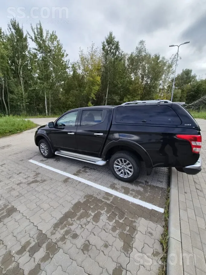 Mitsubishi L200 2018 photo 3