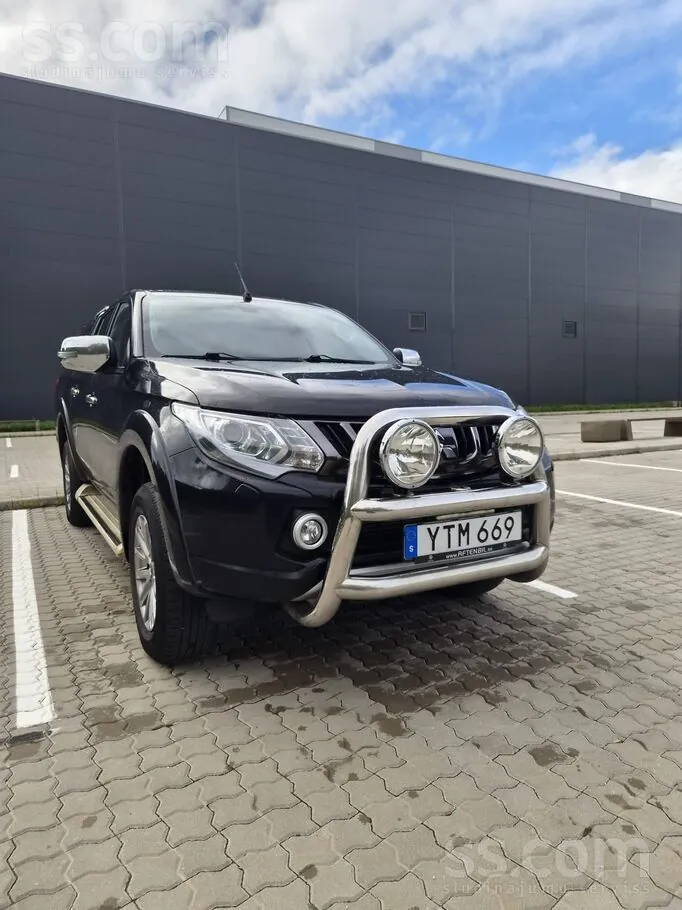 Mitsubishi L200