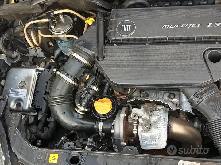 Fiat Punto Evo 2011 photo 4