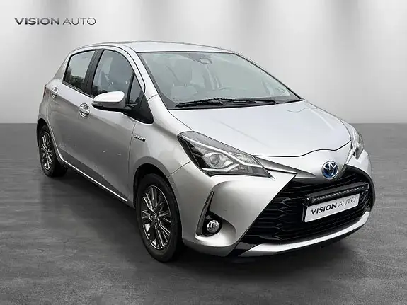 Toyota Yaris 2018 photo 3