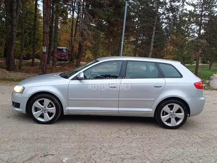 Audi A3 2009 photo 2