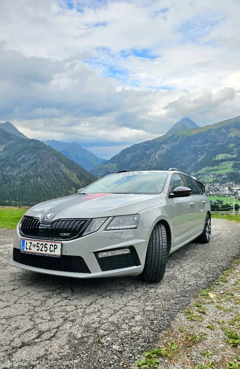 Skoda Octavia 2019 photo 2