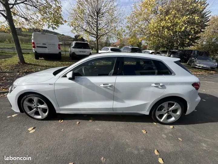 Audi A3 2025 photo 4