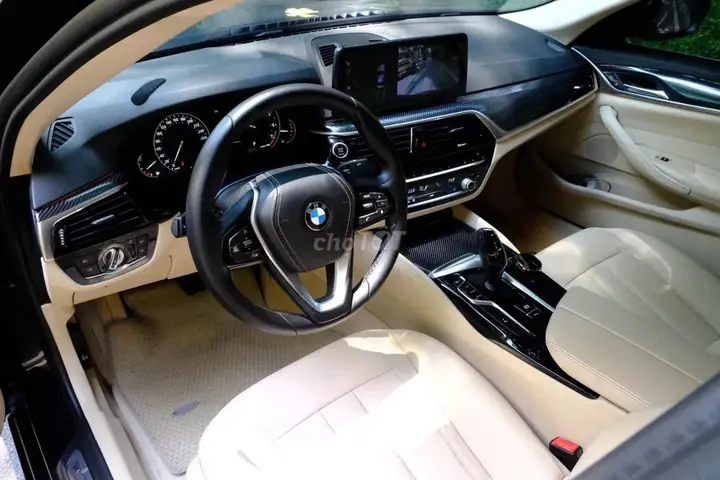 BMW 5 Series 2018 photo 5