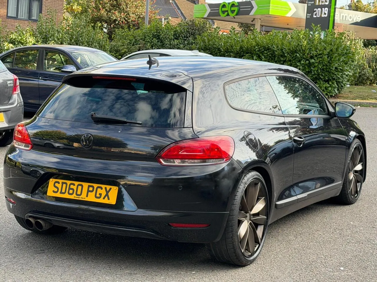 Volkswagen Scirocco 2010 photo 4