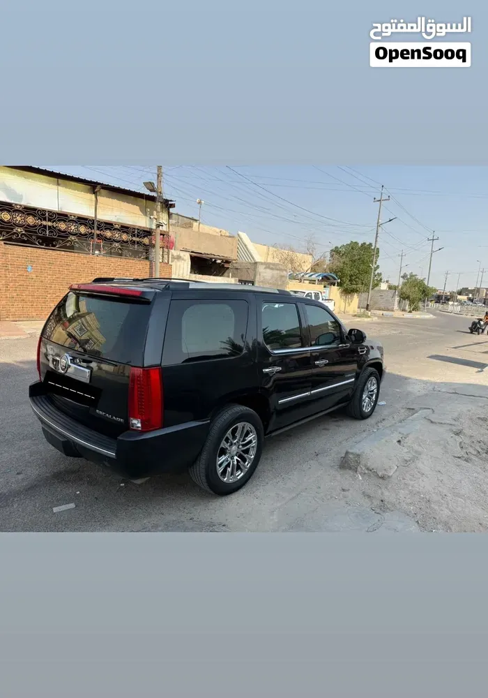Cadillac Escalade 2013 photo 2