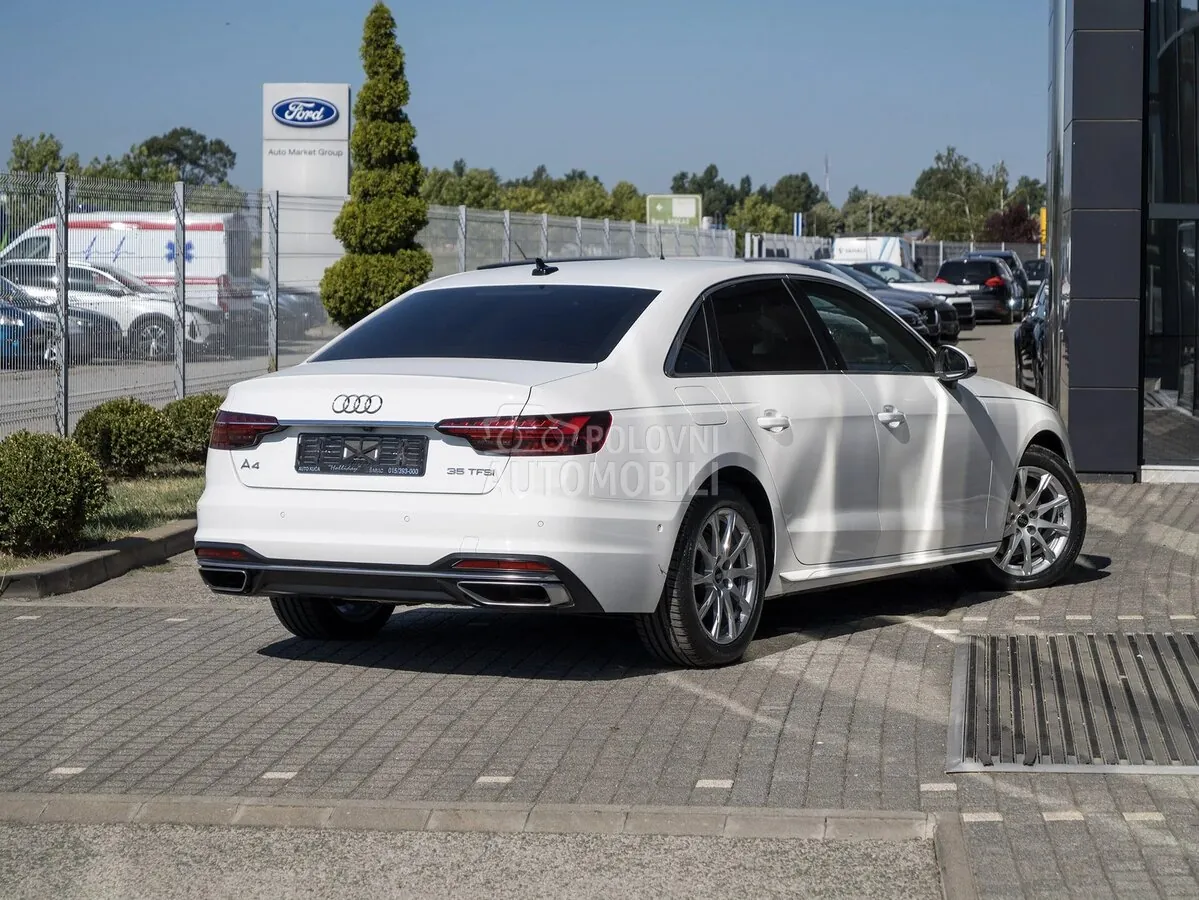 Audi A4 2023 photo 3