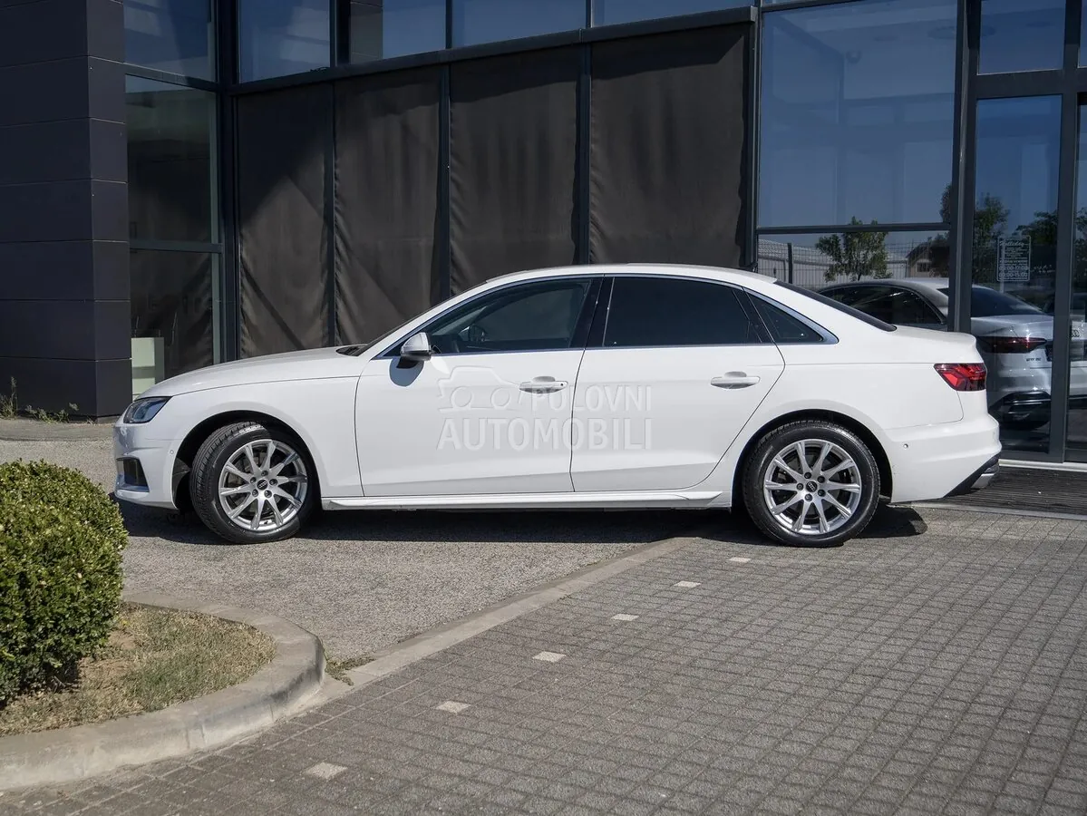 Audi A4 2023 photo 5