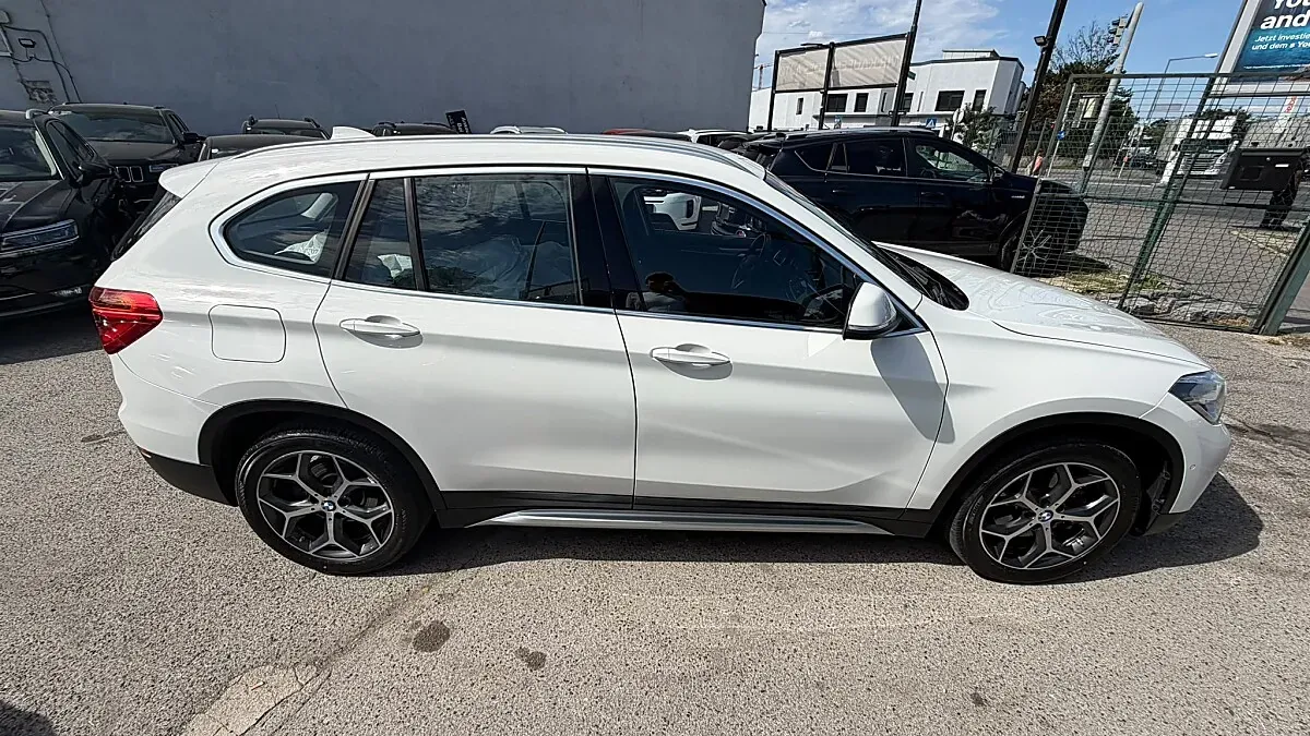 BMW X1 2019 photo 2