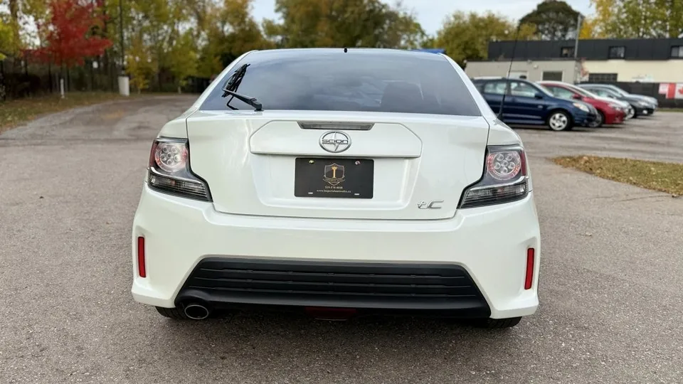 Scion Tc 2015 photo 5
