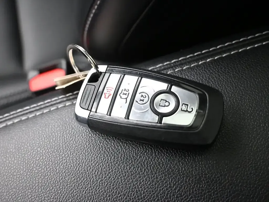 Ford Escape 2025 photo 5