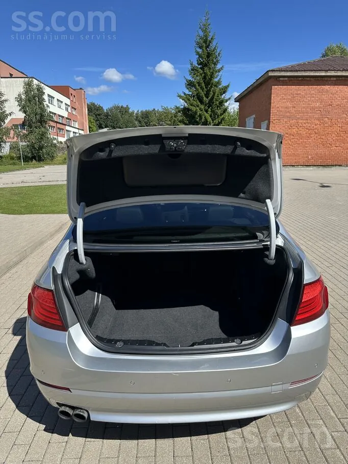BMW 525 2011 photo 5