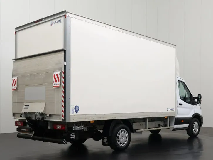 Ford Transit 2024 photo 2