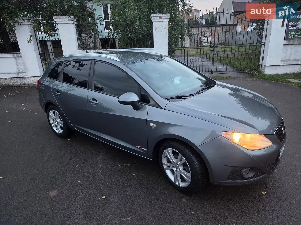 Seat Ibiza 2011 photo 4