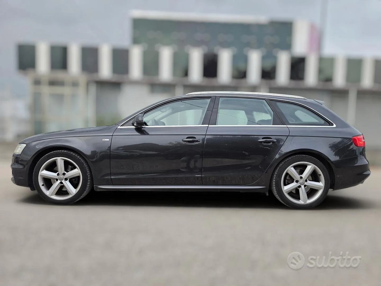 Audi A4 Avant 2014 photo 3