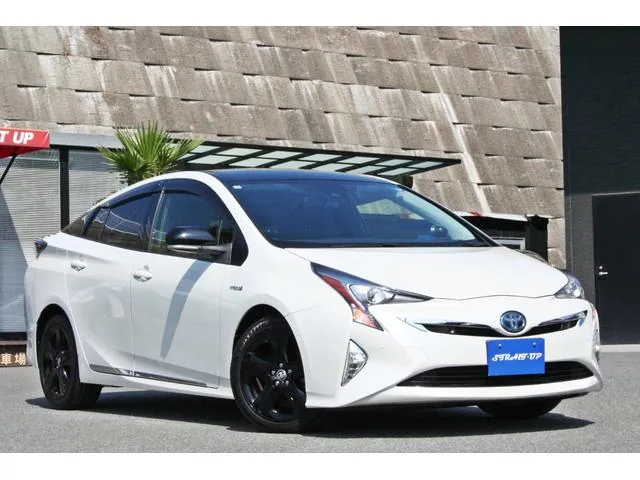 Toyota Prius 2018 photo 3