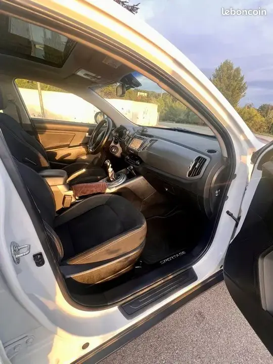Kia Sportage 2015 photo 4