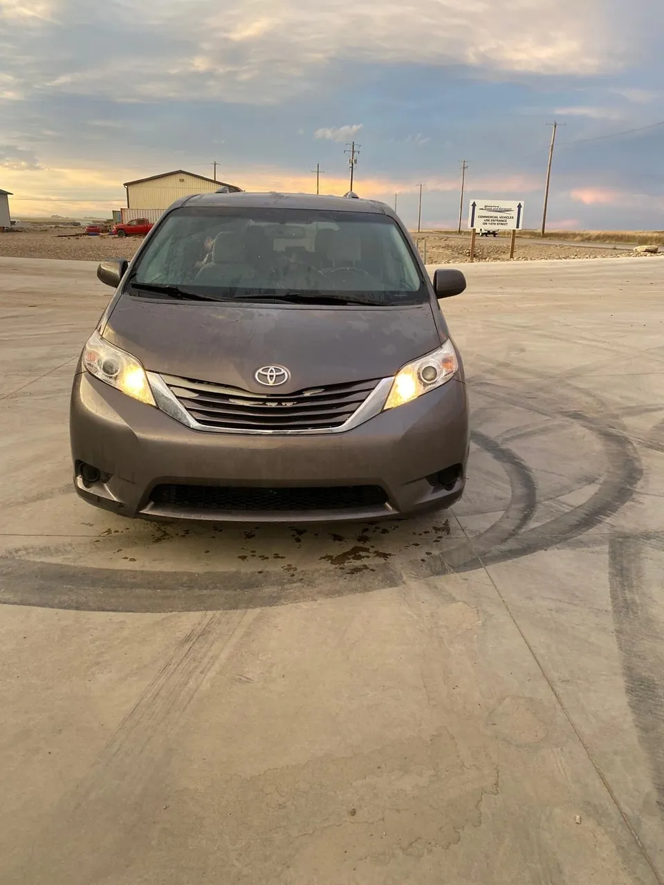 Toyota Sienna 2017 photo 5