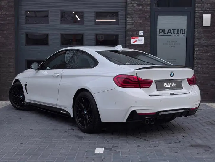 BMW 4 Series 2018 photo 2