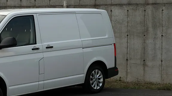 Volkswagen Transporter 2024 photo 4