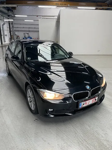 BMW 3 Series 2014 photo 2