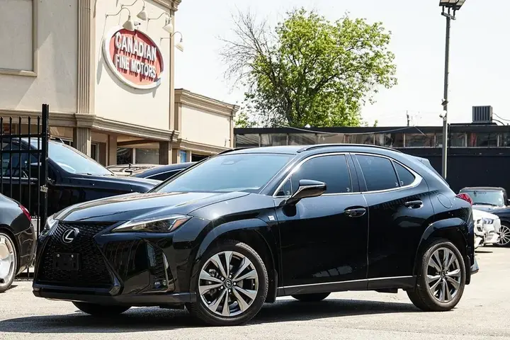 Lexus Ux 2025 photo 2