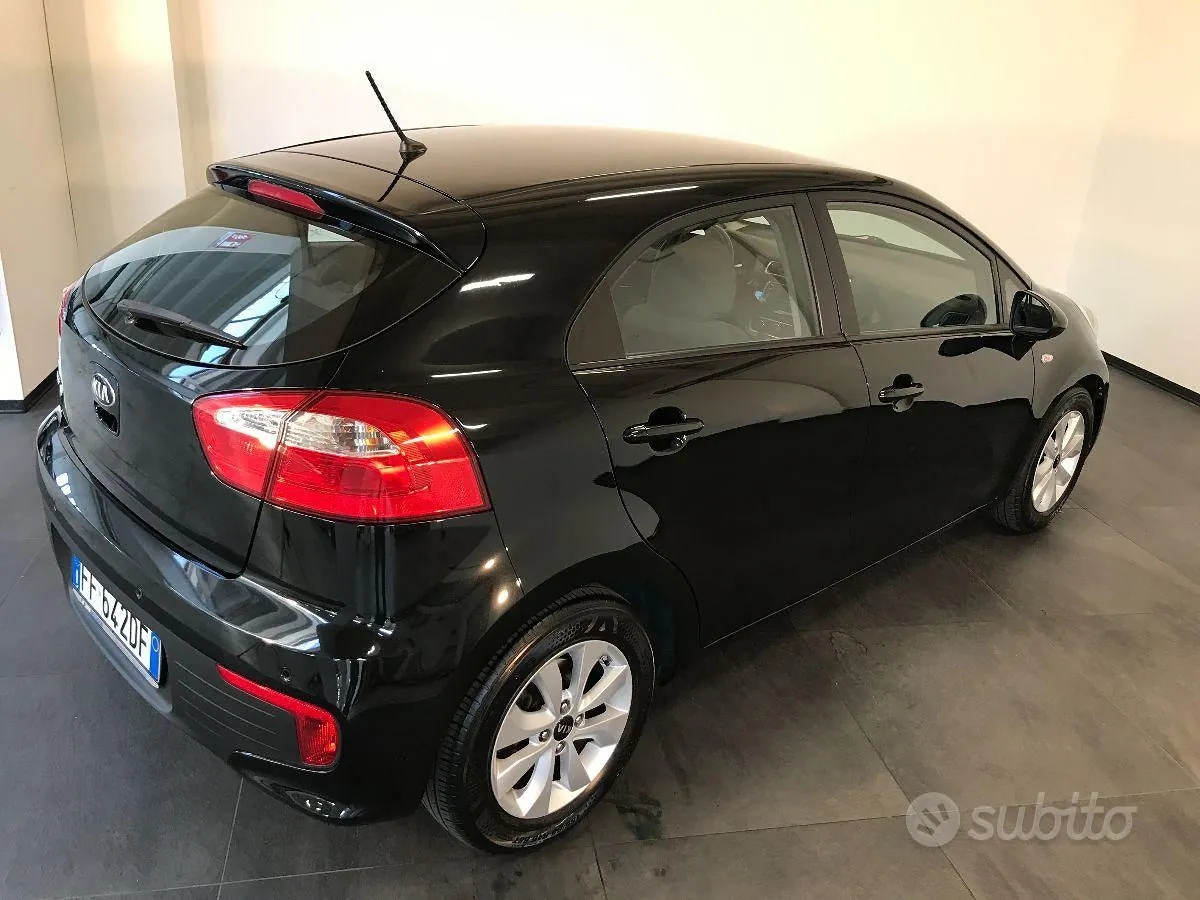 Kia Rio 2016 photo 4