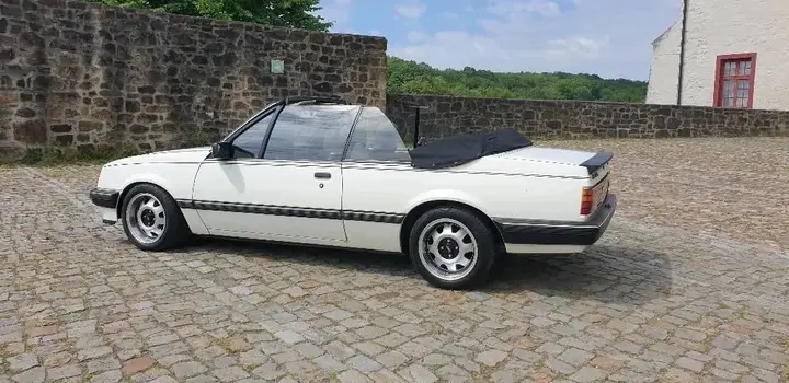 Opel Ascona