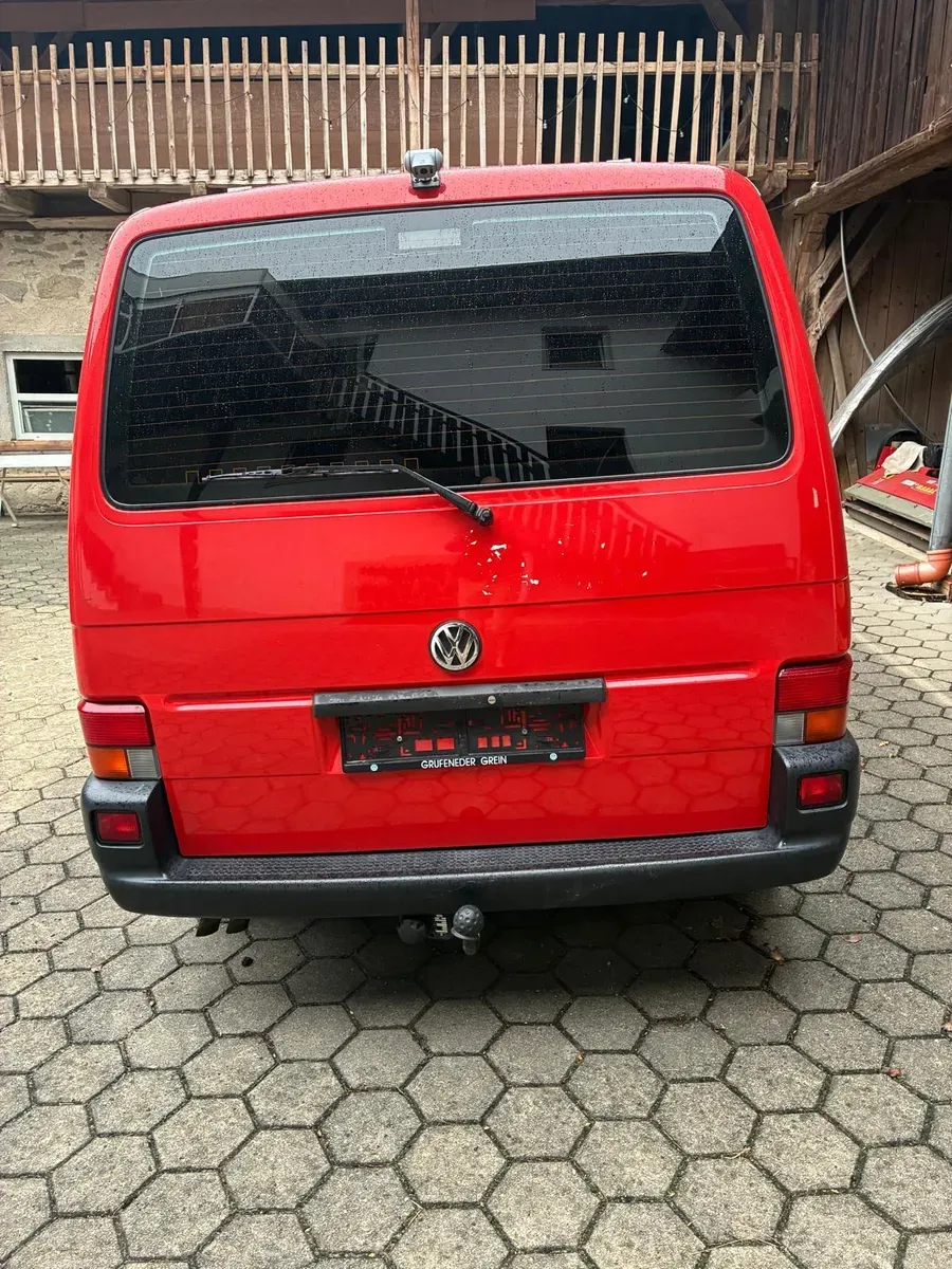 Volkswagen T4 2003 photo 2