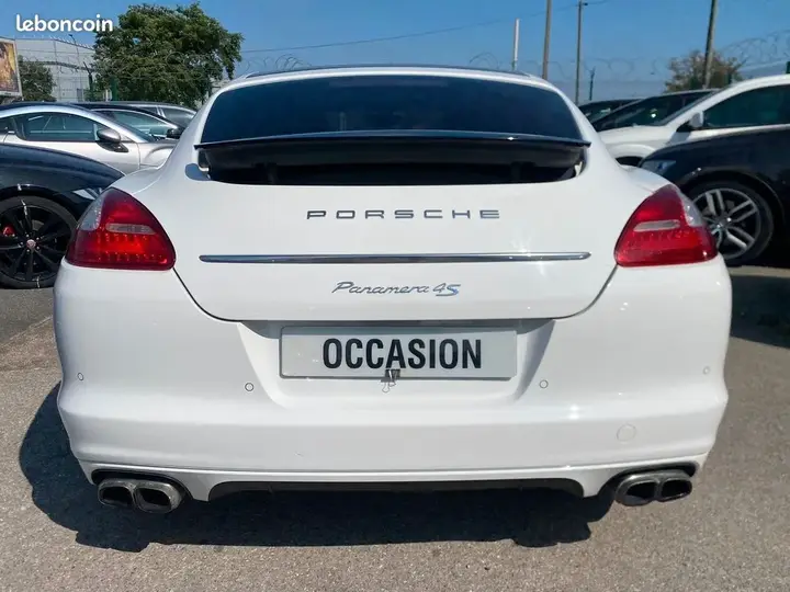 Porsche Panamera 2010 photo 5
