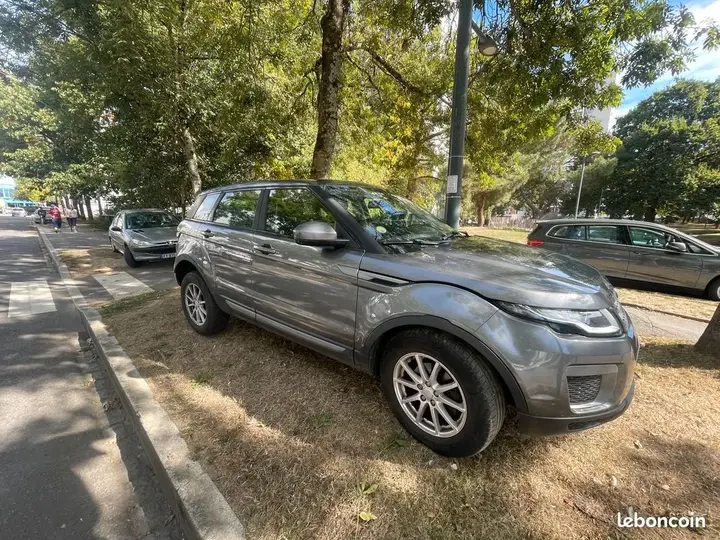 Land Rover Range Rover Evoque 2016 photo 2
