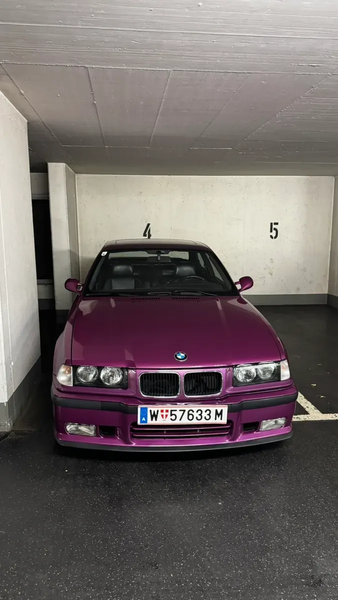 BMW 3 Series 1993 photo 2
