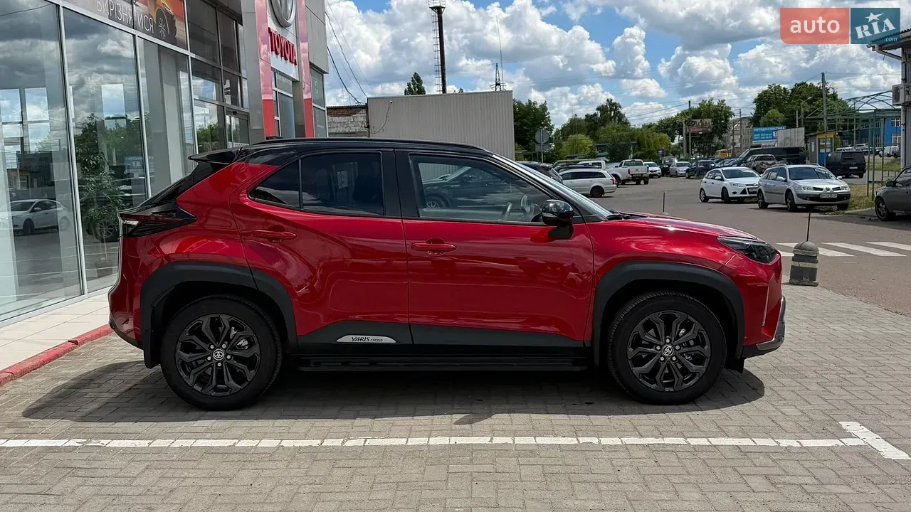 Toyota Yaris Cross 2024 photo 4