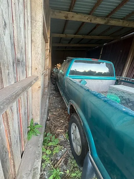 Chevrolet S10 1996 photo 2