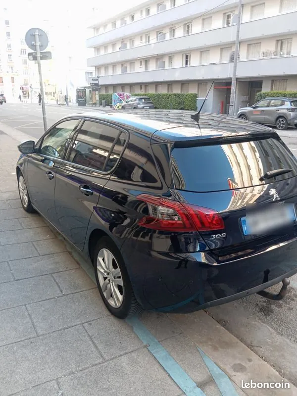 Peugeot 308 2019 photo 3