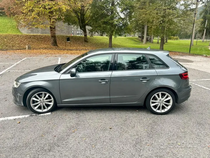 Audi A3 Sportback 2013 photo 2