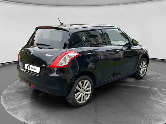 Suzuki Swift 2016 photo 5