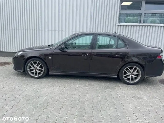Saab 9-3 2010 photo 2
