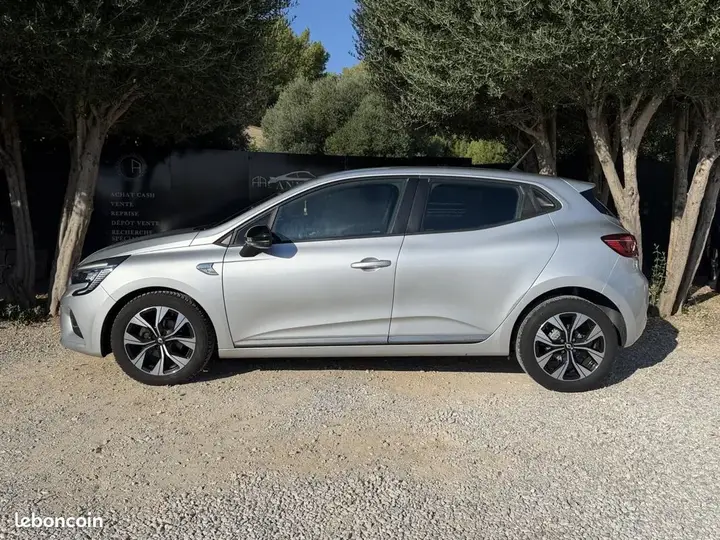 Renault Clio 2021 photo 4