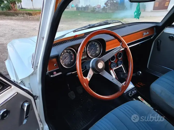 Alfa Romeo Giulia 1970 photo 5