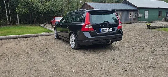 Volvo V70 2009 photo 3