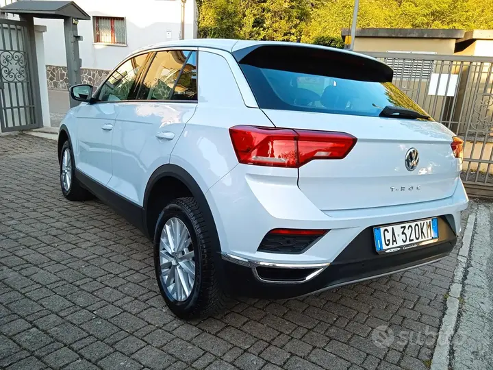 Volkswagen T-Roc 2020 photo 4