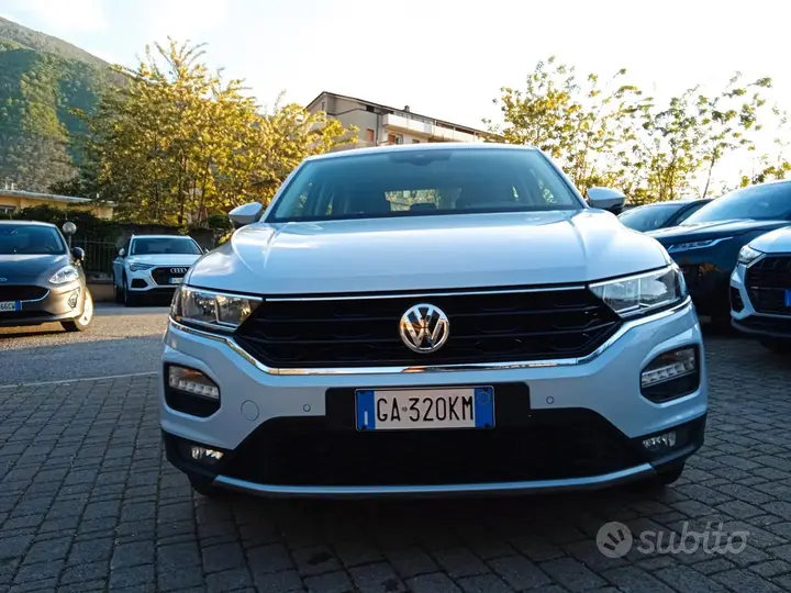 Volkswagen T-Roc 2020 photo 2