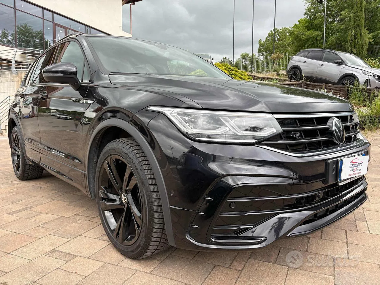 Volkswagen Tiguan 2024 photo 2