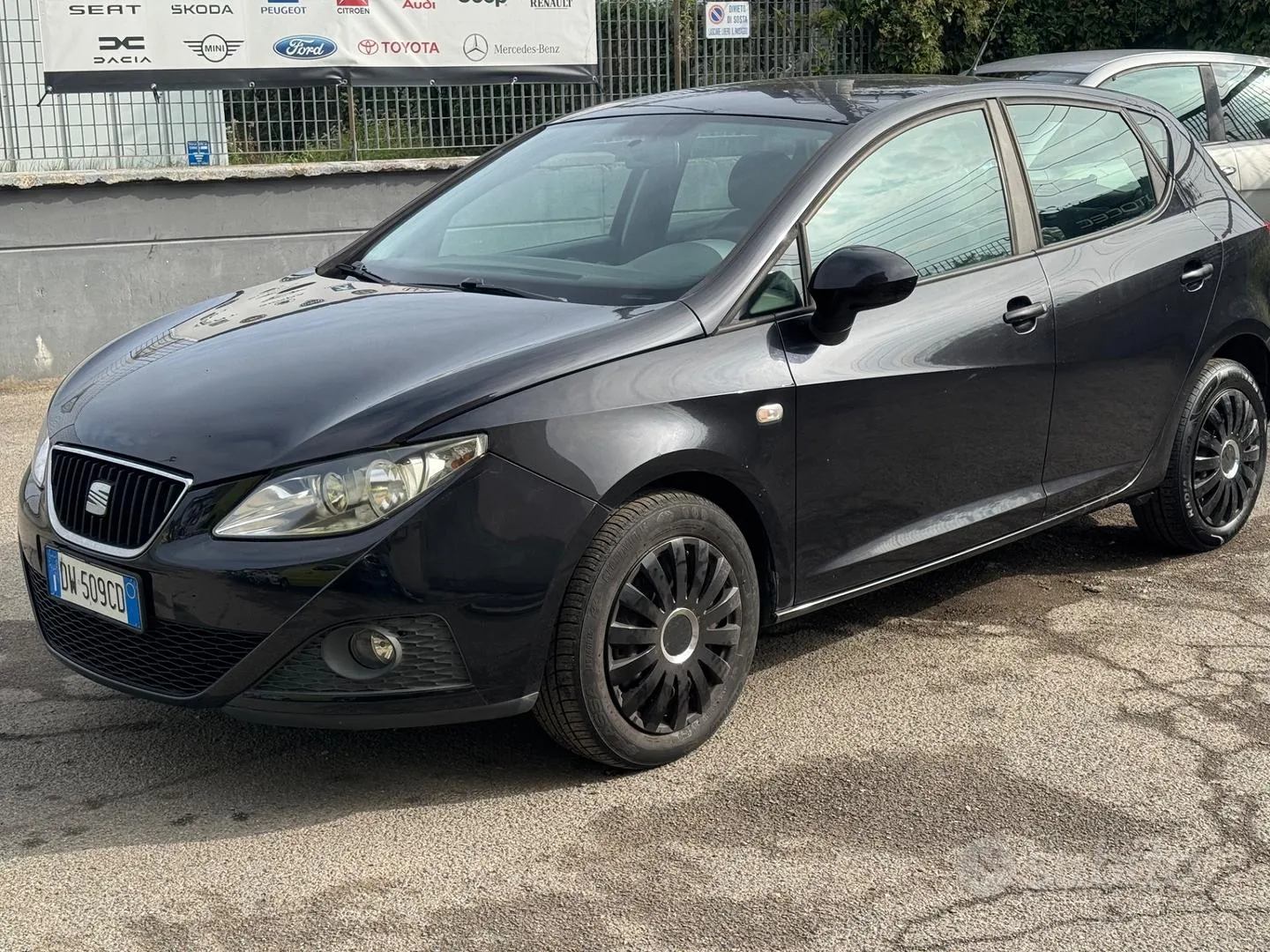 Seat Ibiza 2009 photo 2