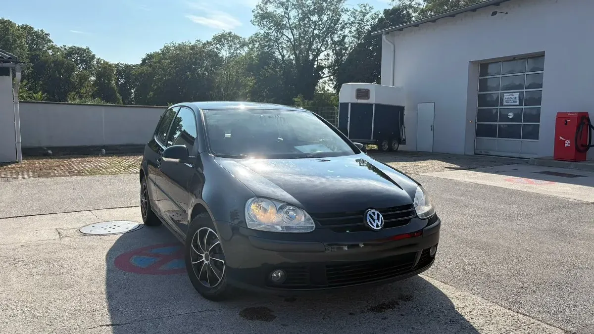 Volkswagen Golf 2006 photo 2