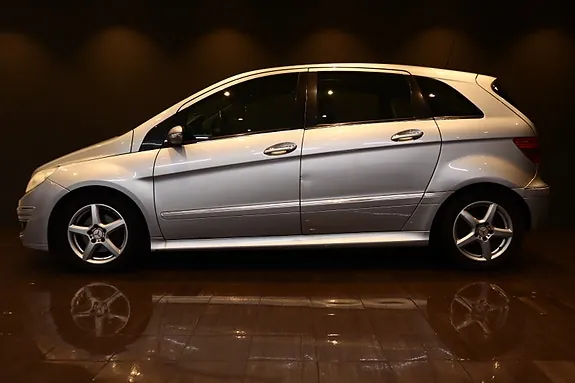 Mercedes-Benz B180 D 2006 photo 4