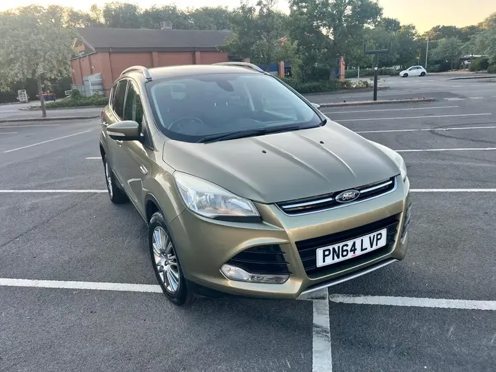 Ford Kuga 2014 photo 2