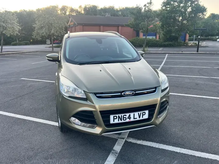 Ford Kuga 2014 photo 4